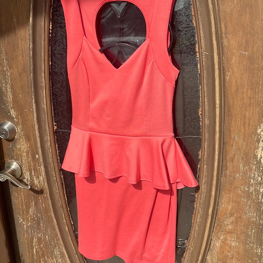 Body Central open back spandex dress! Size small